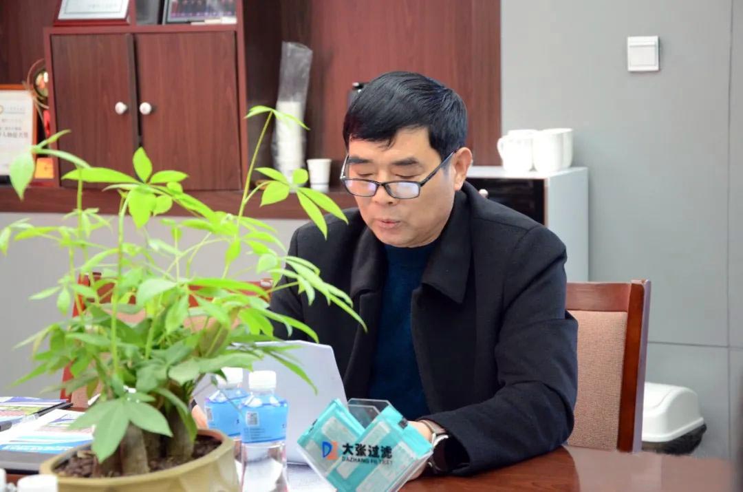 中國通用機(jī)械工業(yè)協(xié)會(huì)領(lǐng)導(dǎo)蒞臨大張公司考察調(diào)研(圖2)